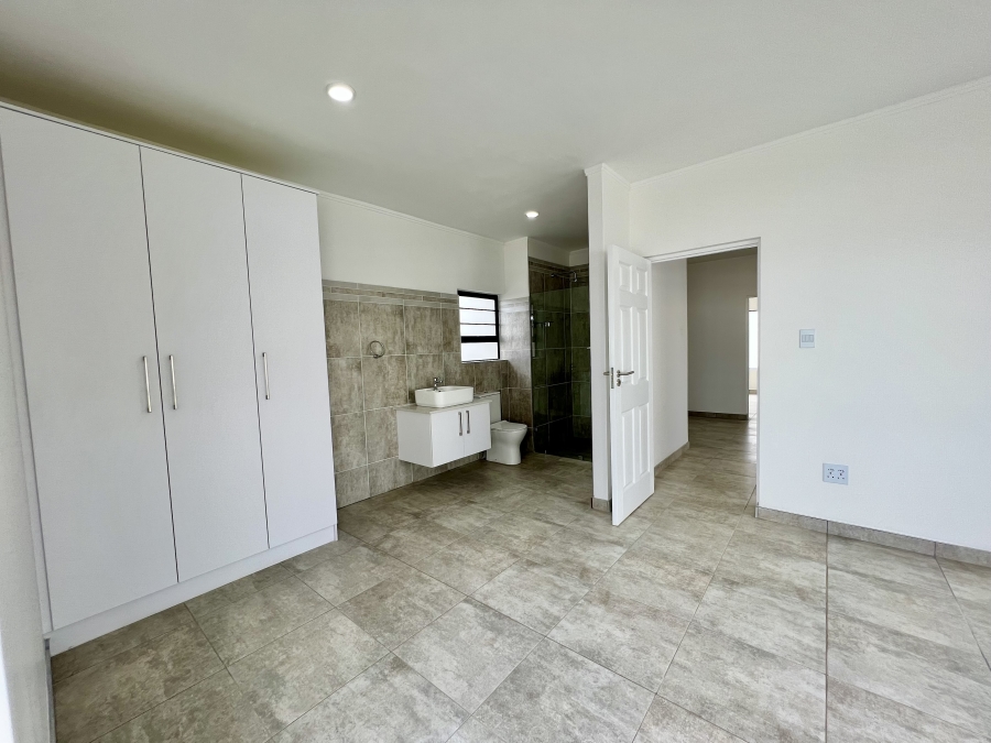 3 Bedroom Property for Sale in Jeffreys Bay Central Eastern Cape